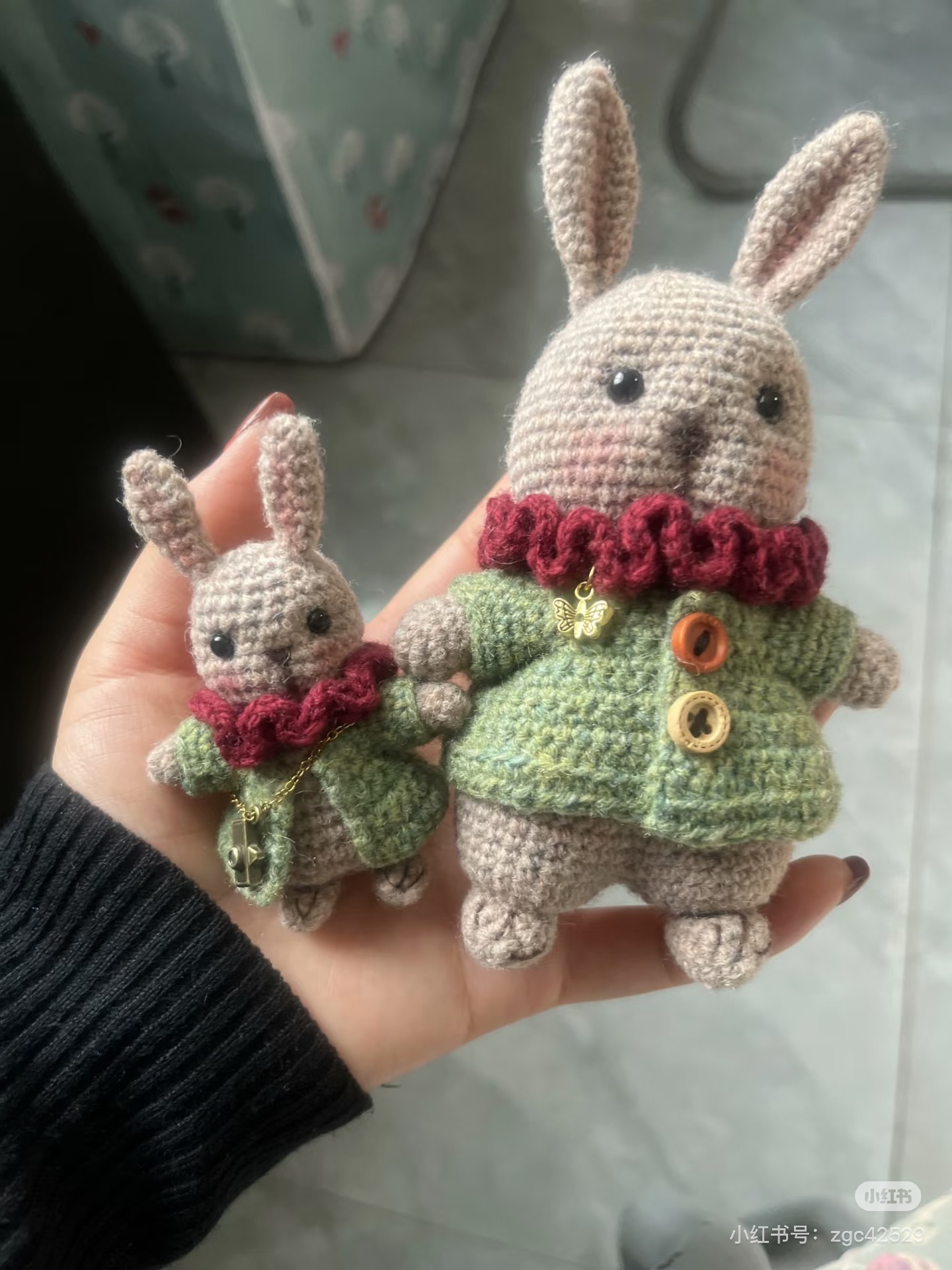 Crochet bunny pair